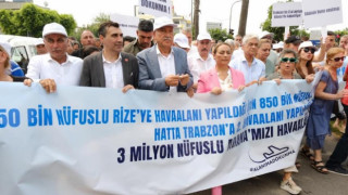 Havalimanının kapatılmaması için basın açıklaması ve yürüyüş yapıldı