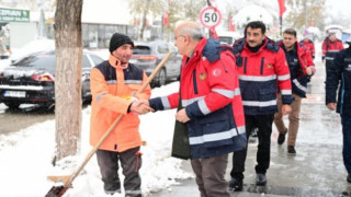 BAŞKAN ER, SAHA ÇALIŞMALARINA DEVAM EDİYOR