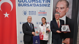 Bozbey, dünya şampiyonu Dilek Yavaş’ı ağırladı