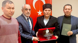 Yalçın Topçu'nun makamında önemli misafirler vardı