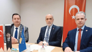 BAŞDANIŞMAN TOPÇU KOSOVALILARI AĞIRLADI