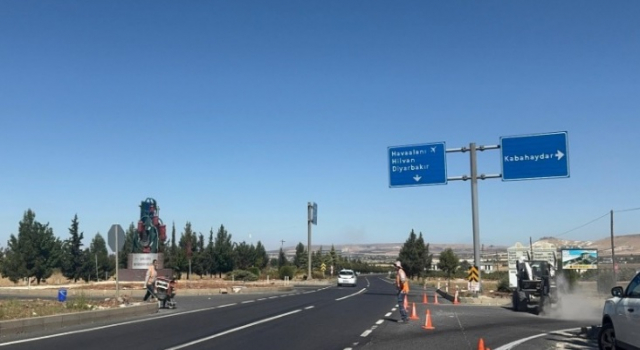 Şanlıurfa-Diyarbakır Yolu Kabahaydar Kavşağına Sinyalizasyon Sistemi Kuruldu