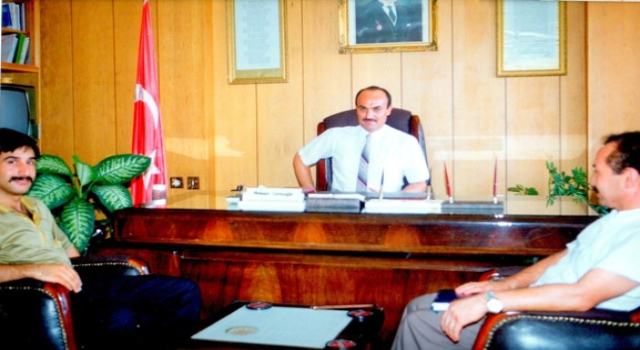 GÖKTAŞ VE KARAHAN İL MÜDÜRÜNÜN YANINDA İDİLER