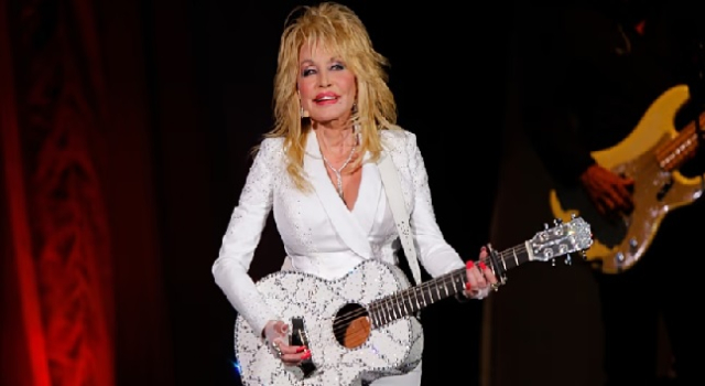 Dolly Parton'un kız kardeşi: Sağlığı için dua edin