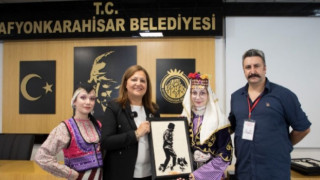 ULUSLARARASI HALKOYUNLARI EKİPLERİNİ AĞIRLAD