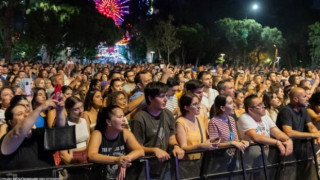 Ceylan Ertem ve Hayko Cepkin’den İzmirlilere unutulmaz iki konser