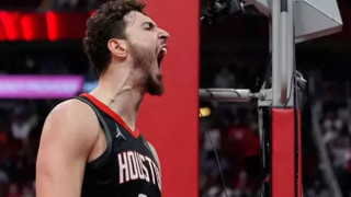 Houston Rockets'ta Alperen Şengün, NBA tarihine geçti!