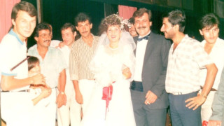 1990 YILLAR, GÖKTAŞ GAZETECİ HAMDİ YURDAKUL'UN DÜĞÜN TÖRENİNDE