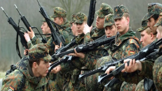 Almanya: Zorunlu askerlik ve "Danimarka Modeli" tartışması