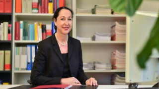 Almanya’da belediye başkanına bıçaklı saldırı: Durumu kritik