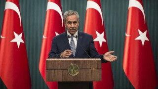 Bülent Arınç: 'Kimse gönüllü olmazsa, İmralı'ya gider Öcalan ile görüşürüm'