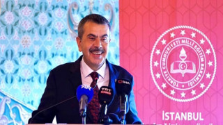 Milli Eğitim Bakanı Tekin'den açıklama: Zorunlu eğitim kısalıyor