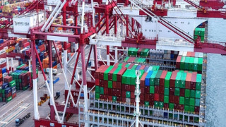 Trump'ın yüzde 100 gümrük tehdidine Çin'den yanıt: 'Ticaret savaşından korkmuyoruz'